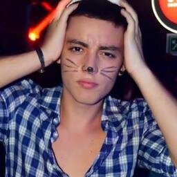 Fc Dedicado ao RobertRhamos ♥ Seguida Por ele 27/01 as 13: 00 ♥ Lovee YOU