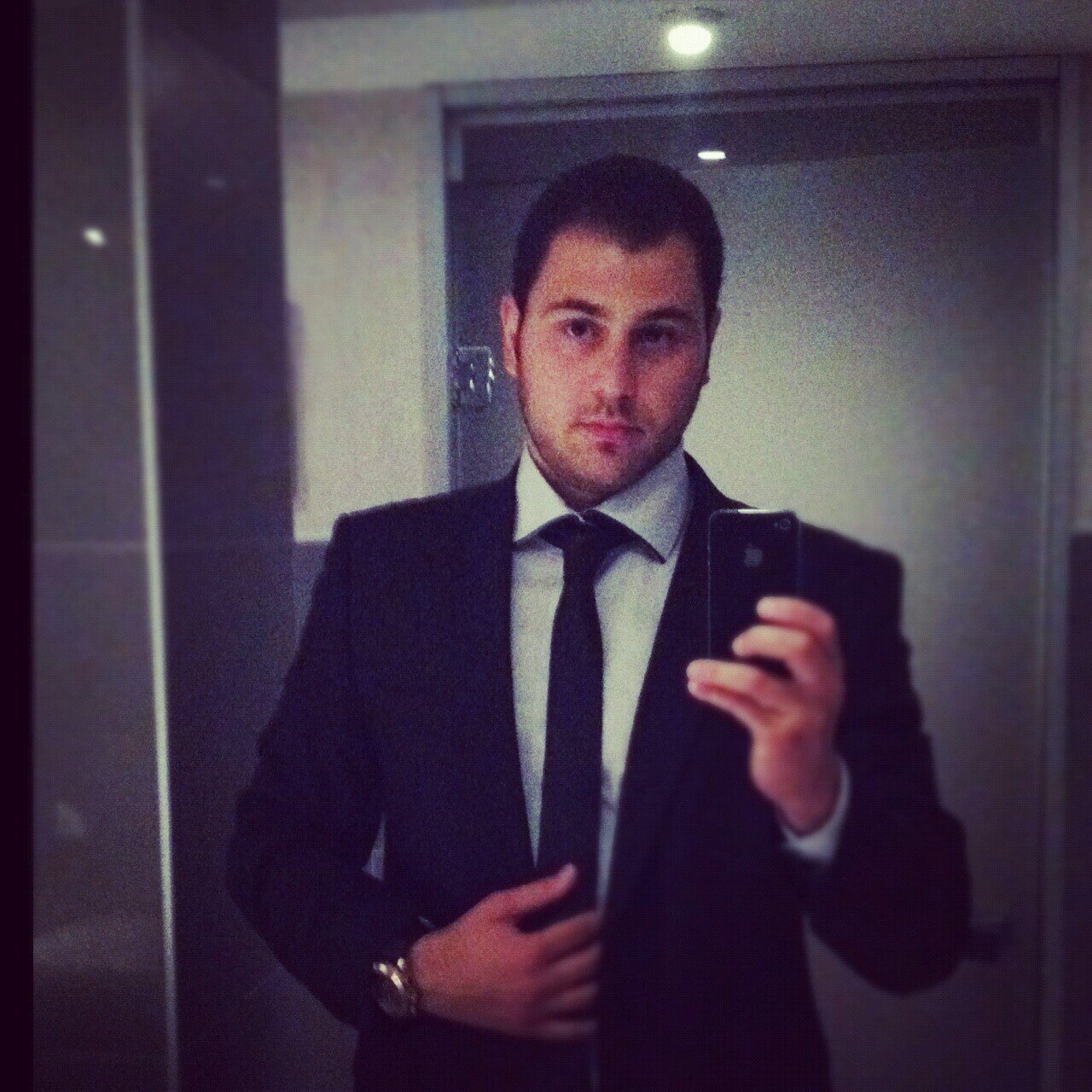 altug269's profile picture. ...