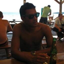 :-) te adelanto que soy una persona social simpatizante de la musica electronica y rock. me gusta viajar y conocer nuevas cosas. Miembro De @EveningsSound