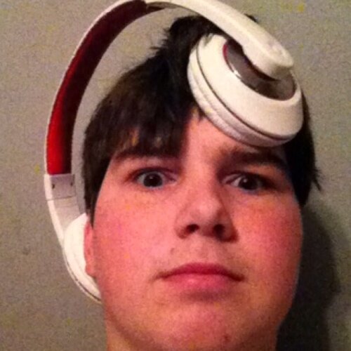 Who am I? Who am I!? I am the guardian of lost souls! I am the powerful! The pleasurable... The indestructible @FlipBeef!