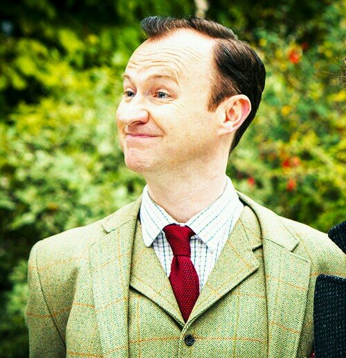 I am the British Government. Older brother to @actual_sherlawk. I am in love with and engaged to @actual_moriarty and I like to steal @ActualJawn's jam.