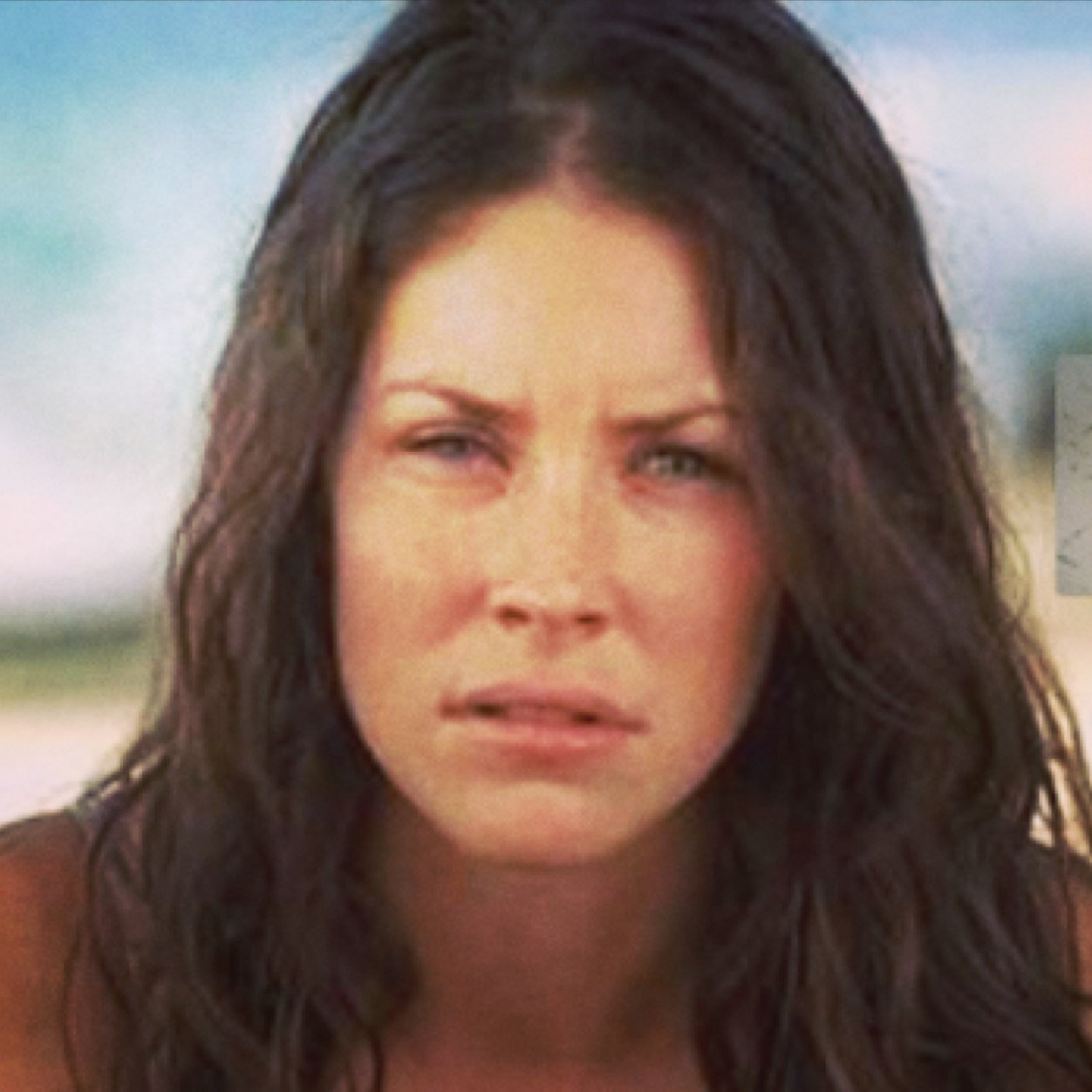 (NOT affilliated with ABC or Evangeline Lilly.)*Pardoy account*