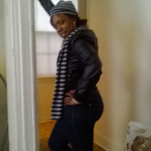 I was born alone so there for I stand Alone!!!!#MamaAintRaiseNoDummy #ImmaEatReguardless #OnAhMoneyMission #RipMyBestFunk