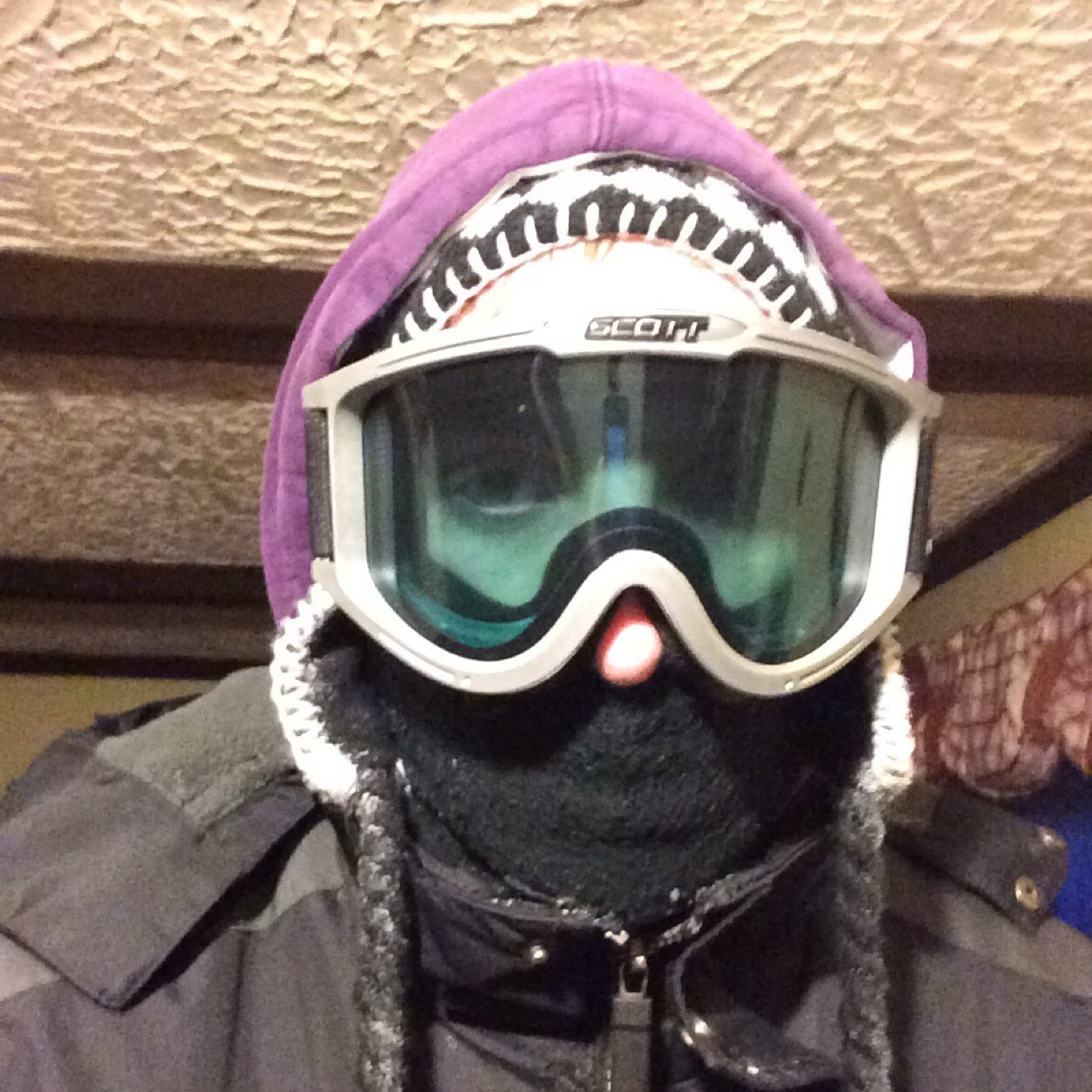 BrettRoberts13's profile picture. BF3? Forza 3/4? MW2/3? COD? Halo 2/3/Reach?......xXxXQownedxXxXx