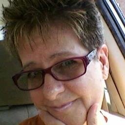 Color Street Stylist, Scentsy Consultant, Independent Tupperware Consultant, Co-Founder & Executive Director of Mummers Against Cancer Foundation Inc.