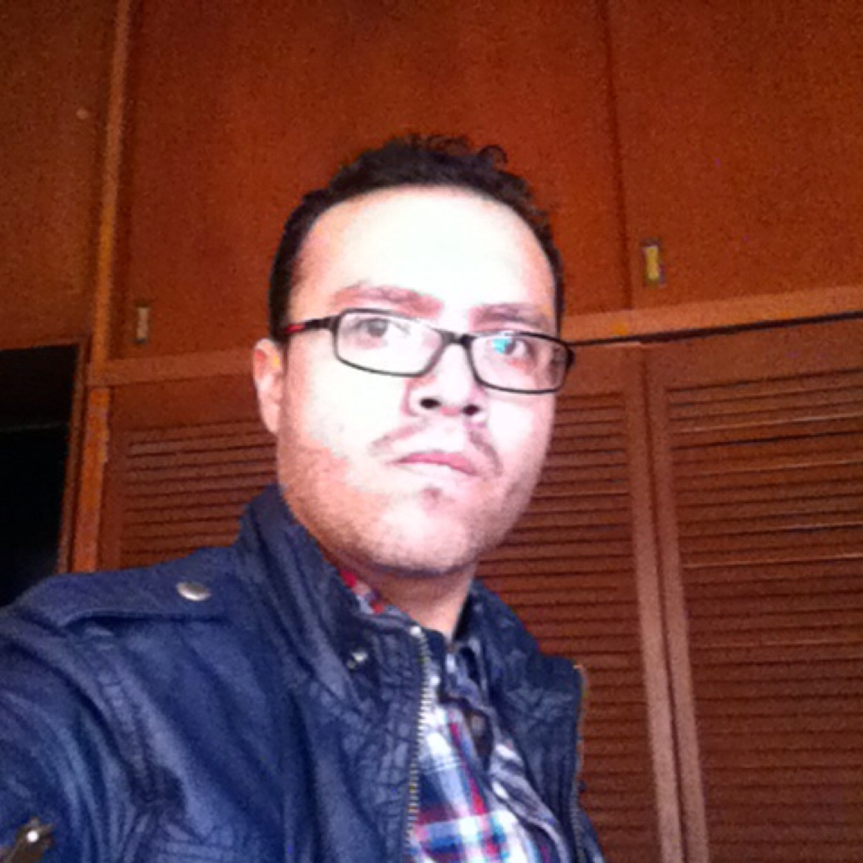 edgarini's profile picture. Twiter lector