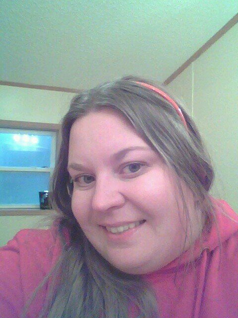 Loves: My dog Mollie, My kitty Snuggles, oh ya, My husband, Swimming, Boating, Fishing!