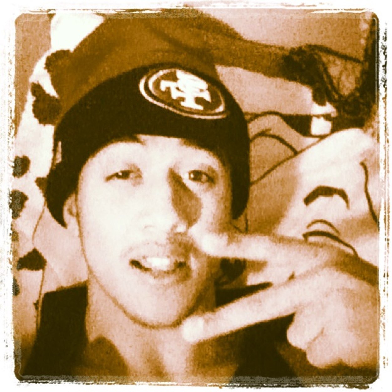#Balls 4 life Jr at aloha Doing me cause tommorow is not always promise Bleesed , god is humble Follow ✈