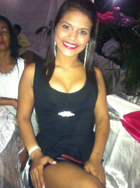 18. #Ucsarista♥l!.. Instagram: stefania_rm