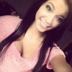 GirlsPillow's profile picture. 