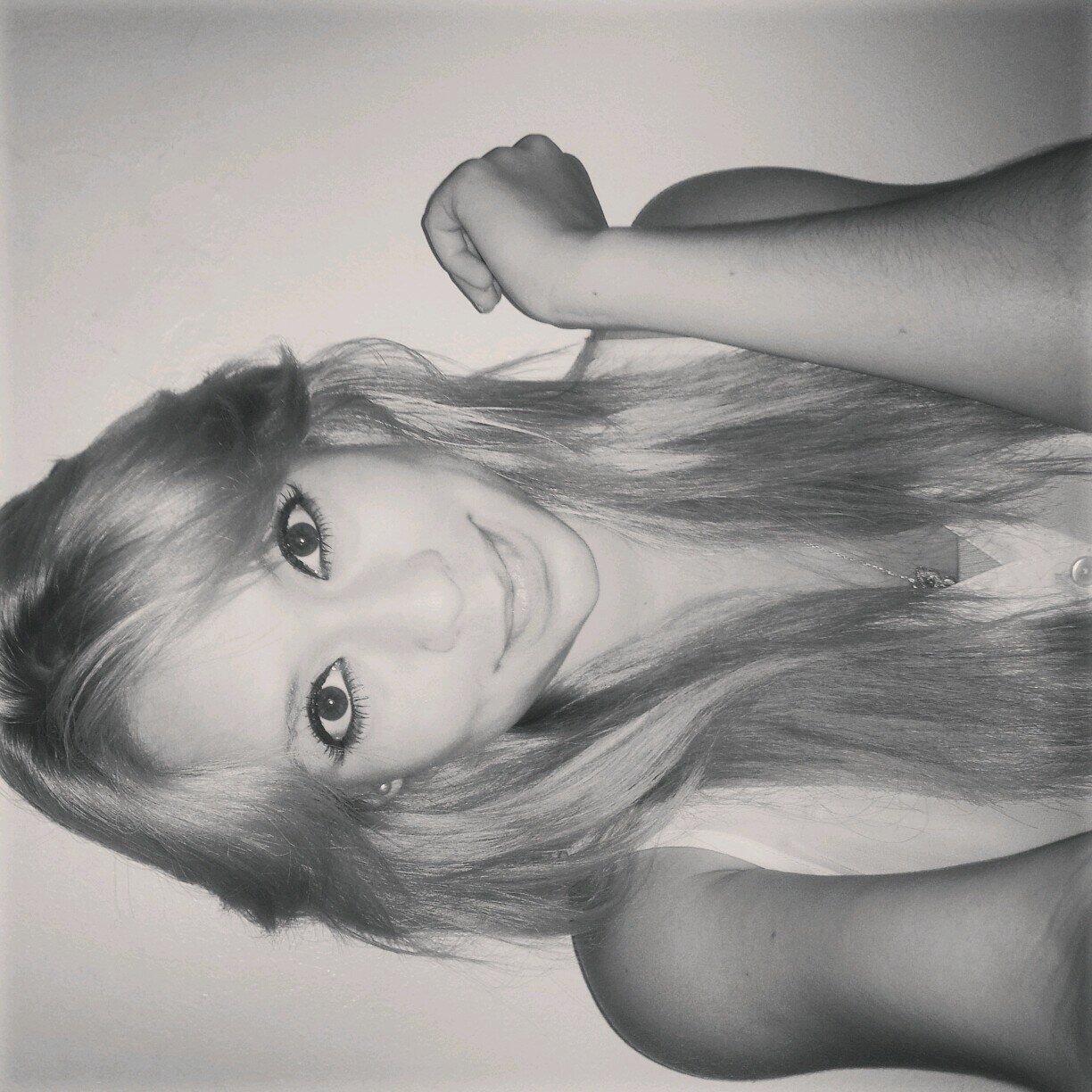 Rαstαfαri ๑
†
There αre no good girls gone wrong, just bαd girls found out.