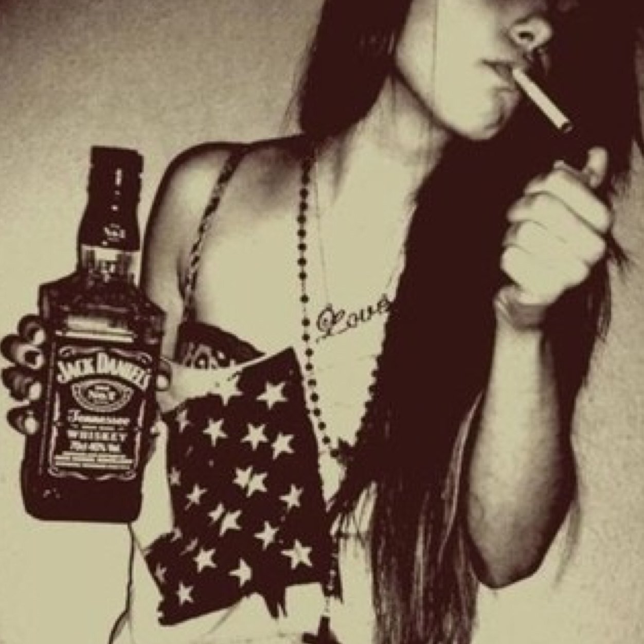 iKaleidoscopeU's profile picture. 17, weird, hopeless romantic and kinda cheeky.
Love music, dance and books(:
Enjoying small daily metamorphosis.