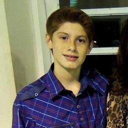 amigofriend_22's profile picture. (everyone's friend with you)