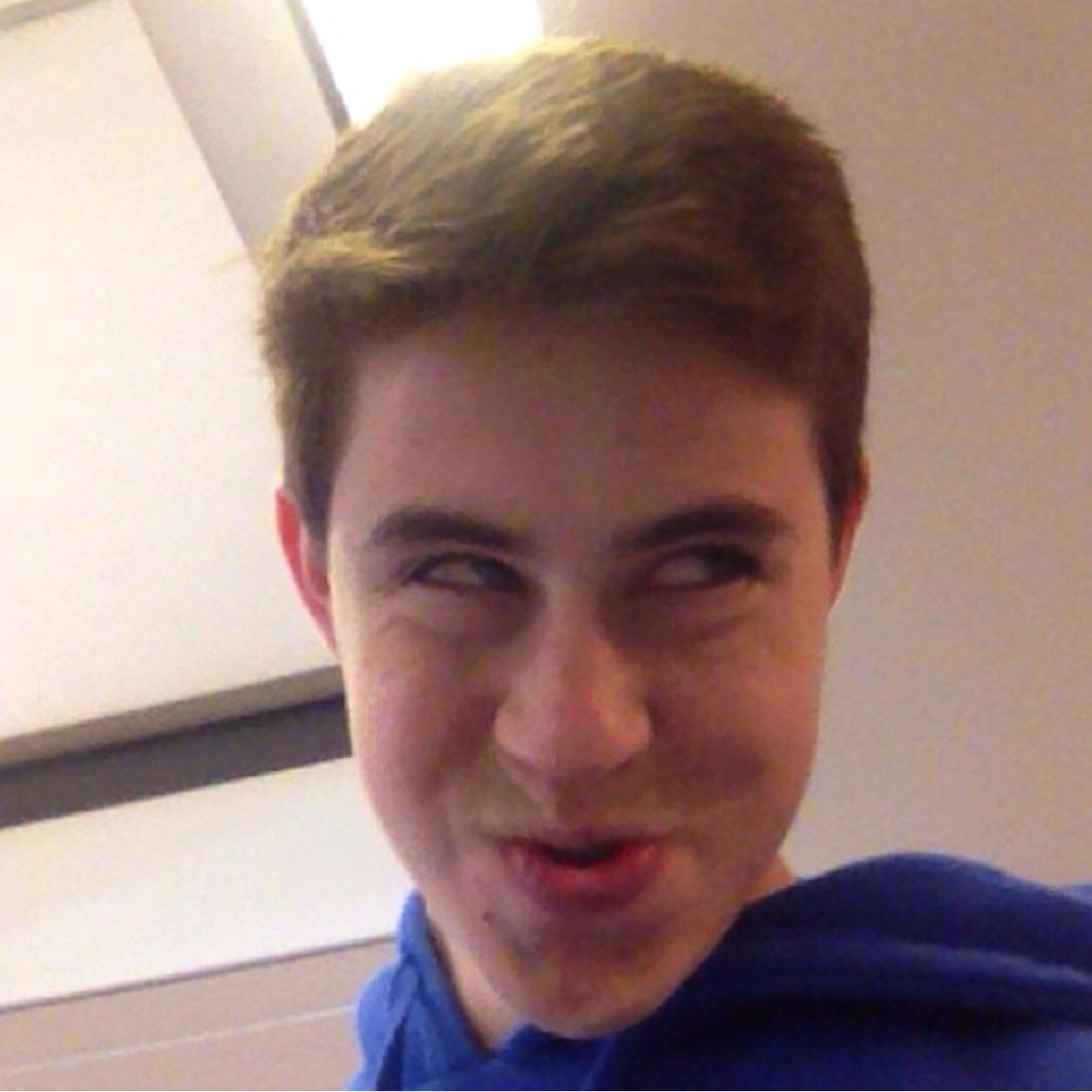 NashIetssmash's profile picture. Hi my name is Emma, and I do not have a filter.