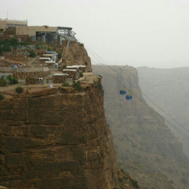 Lyly01174Lyly's profile picture. مُتأرجحَہ ما بين طَيش الطَعش و شقَاوه مراهقَہ فيني شُموخ الكْون و فينـي دَبل فہَاوھ ليس كل ما آكتبھٓ آعيشھٓ ولكن هناگ نُصُـوص يَرفُض عقلي آن يتجَاهلہا♡ᵧ.