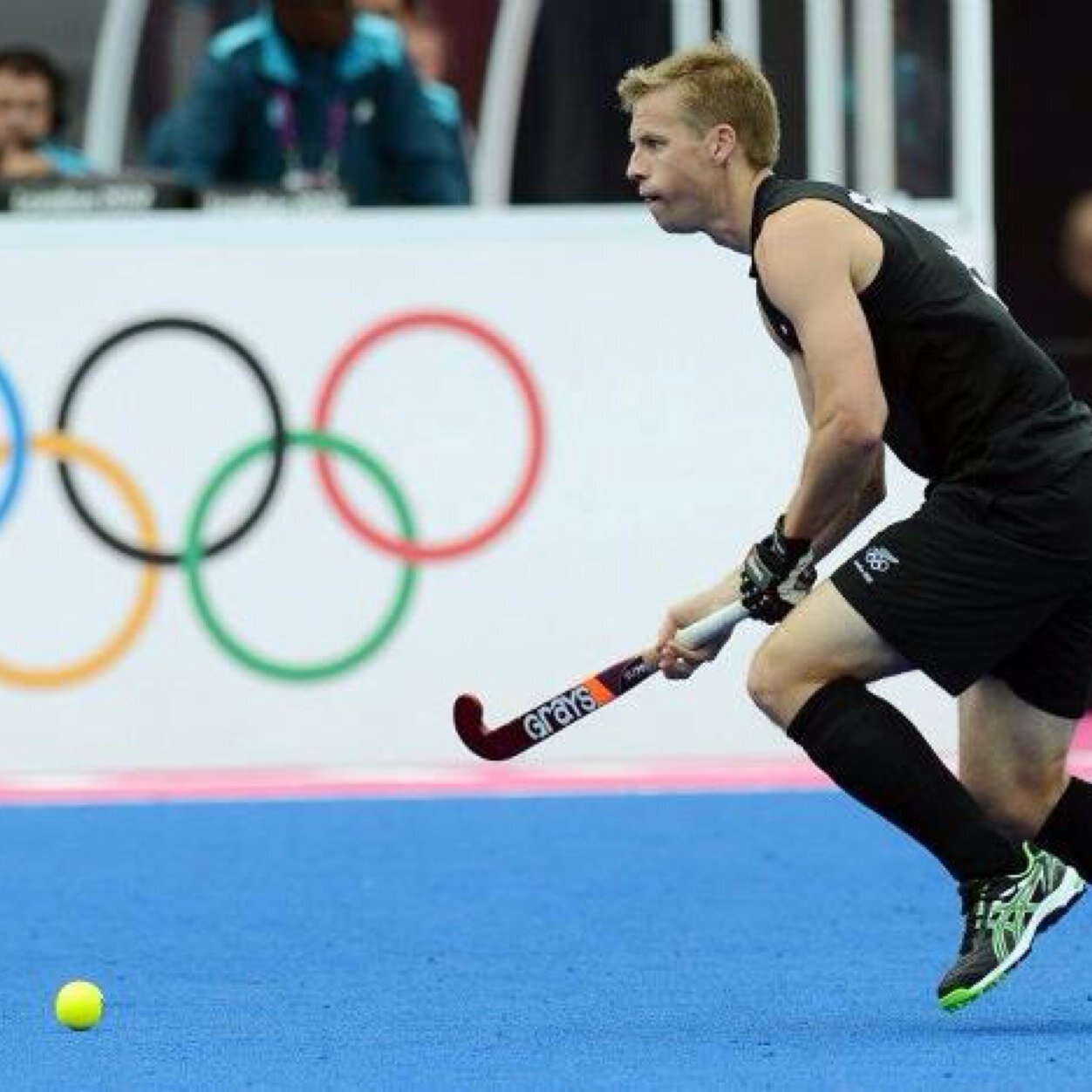 3 x Olympian & former @BlackSticks. Sports mad kiwi & LFC supporter
