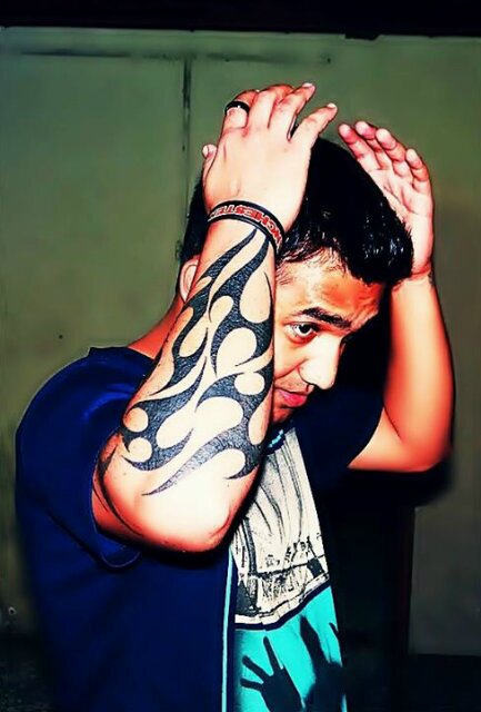 Thr'z a millon of us jst like ME_Who cuss like ME_Who jst dun giva fcuk like ME_Dress, walk, talk n act like ME_It jst mite b da nxt bst thng..but NOT quite ME!