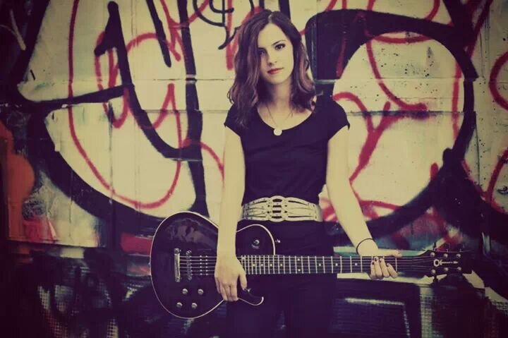 mysmileeeeee's profile picture. 