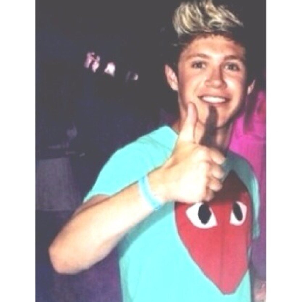 pls follow @clxssicniall ((: