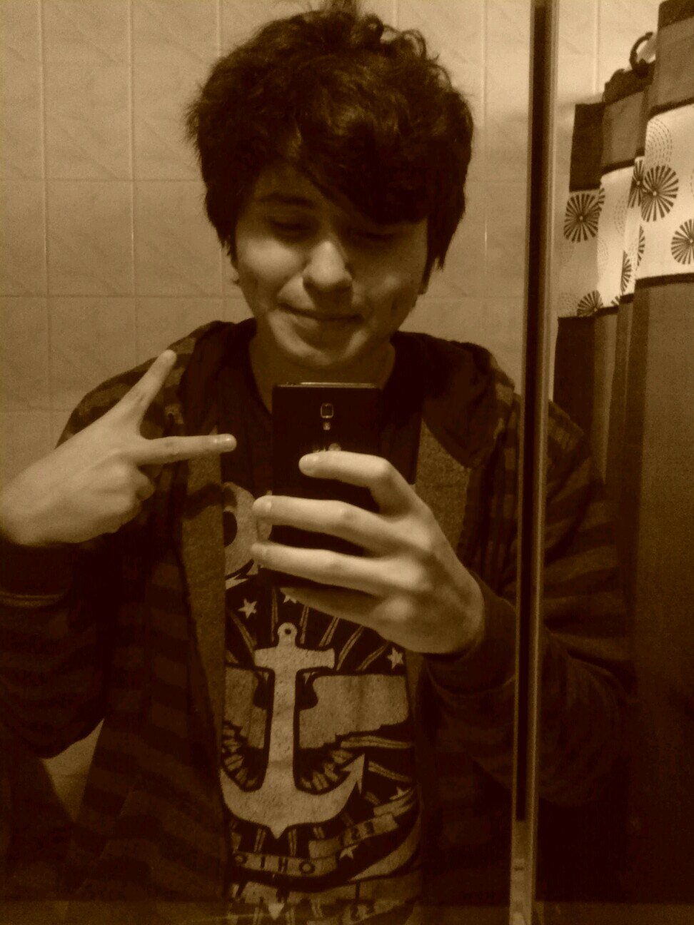 | Anime || i love #Chiodos and #CraigOwens is my idol.