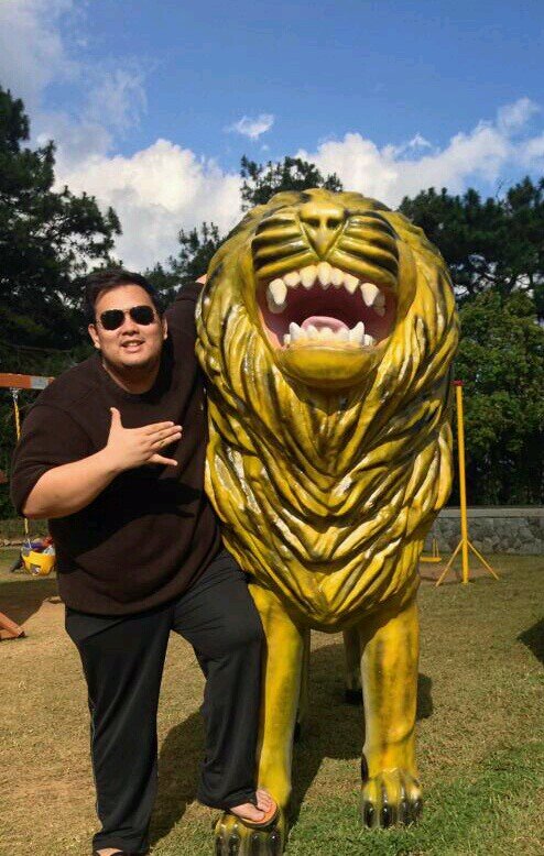 Soon to be M.D. *R.N. *Lourdesian *Triskelion *USTDazer58 *Drummer *Baller *Boxer *Swimmer *D.Racer *MusicCrew *Reiki-2B *Panks na Kaibigan * 22A7CAC3