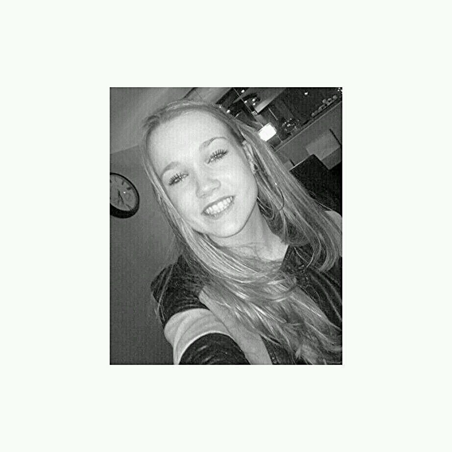 Insta; _maraaa_x ~ Whathapp vraag maar.