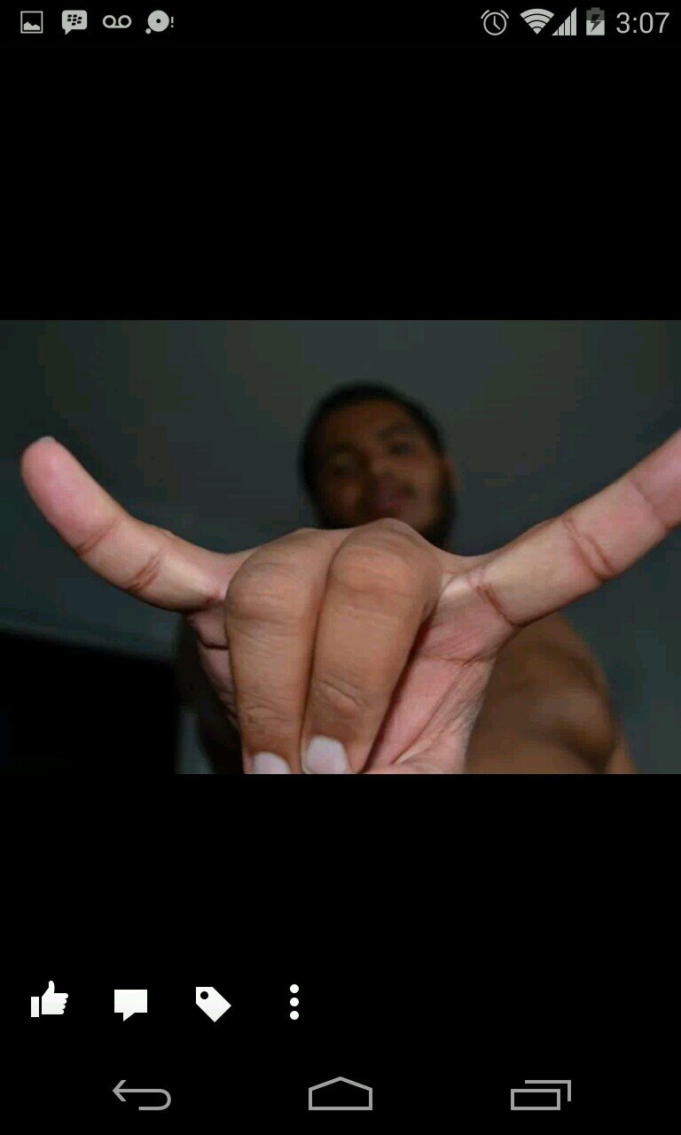 Hip Hop artist from Toronto rapper/vocalist/engineer youtube link in bio for features or booking dm or add PIN 2821962A