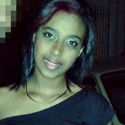 • -Minha vida , minhas escolhas , meus erros , minhas lições & meus problemas ! - Fácil assim né ?