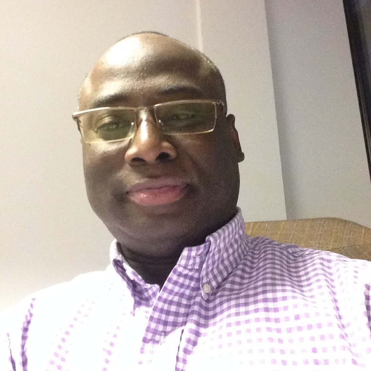 Minister of God reaching the World with the Radiance of Christ. I assist many to identify and develop their unique assignment.