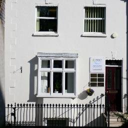 Private dentist practice serving Lewes for over 100 years. Offering a friendly and modern approach to dentistry.