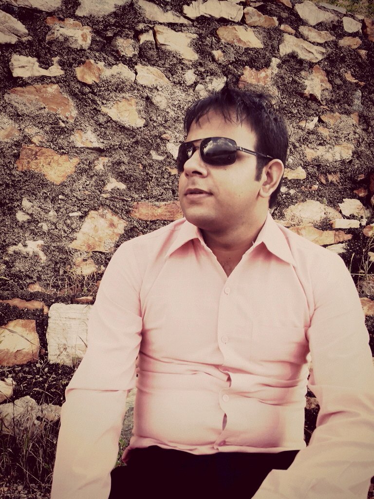 Shailes85Pandey Profile Picture