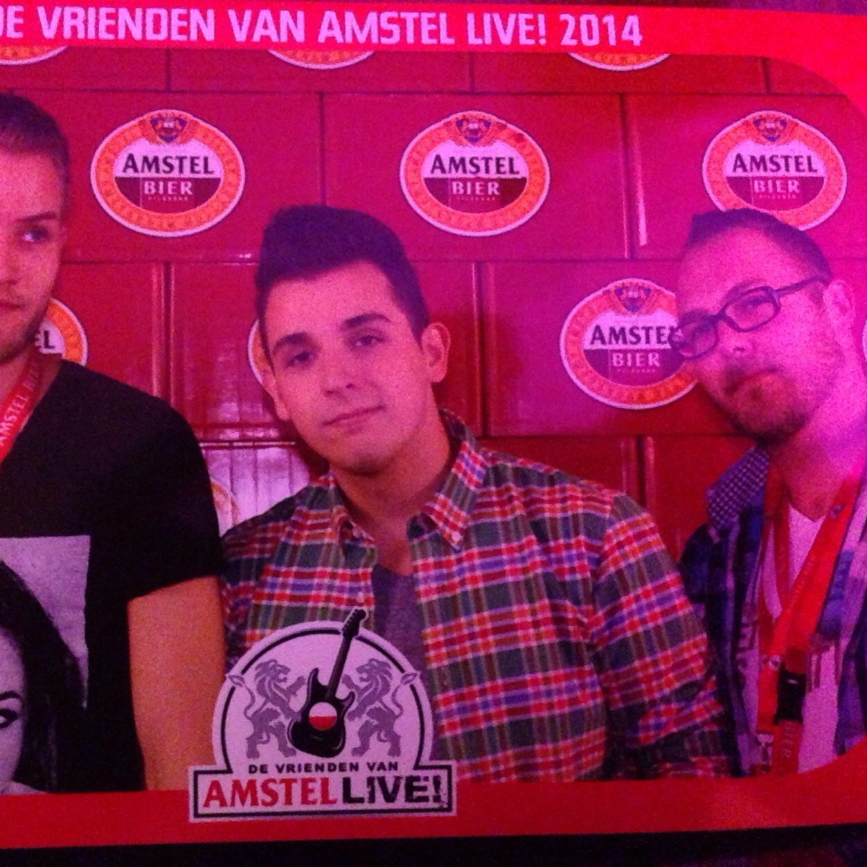CUTOURING Profile Picture
