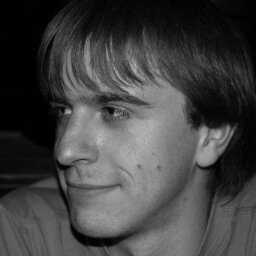 Particle physicist, now doing research in gravitational waves! Docent @ UAntwerpen.
