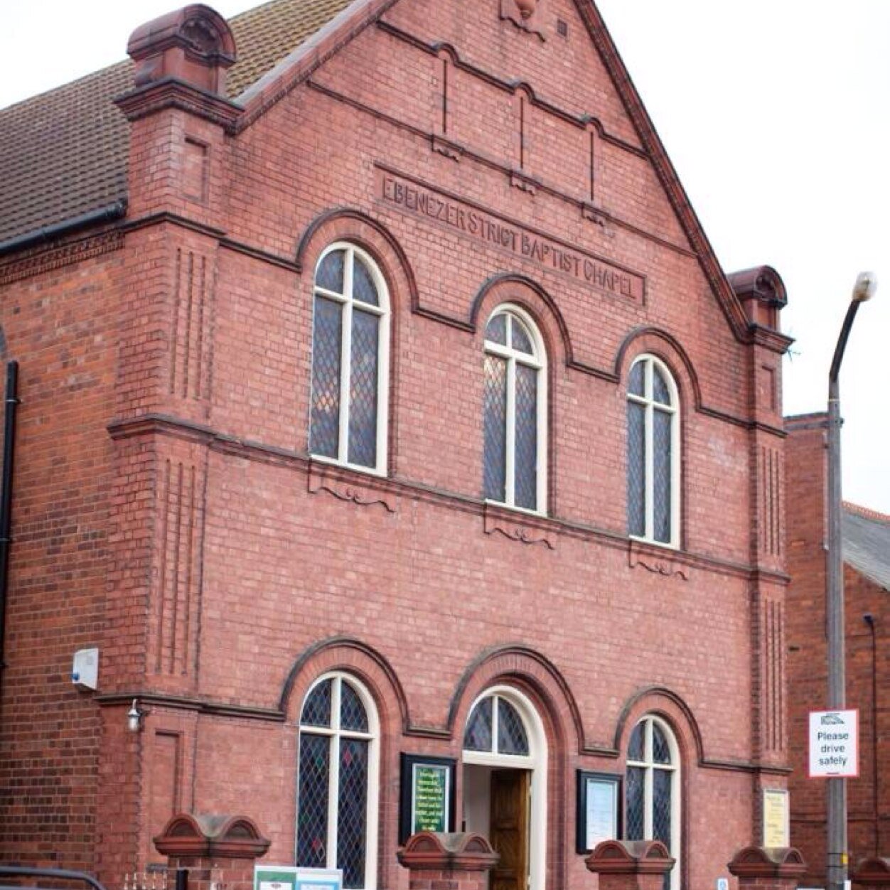We are an established Church holding the reformed confessions of faith. Sunday Services are at 10:30am and 6:00pm with Sunday School at 2:30pm. Station Road