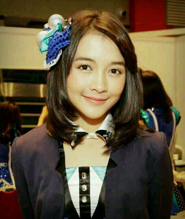 Fanbase dari @kinalJKT48 (dari aceh ne)||terus support captain team J|| kinal :):)|| C'mon all JKT48 Step on 1.. 2.. 3.. Play the groove!! Dance Dance Dance!!||