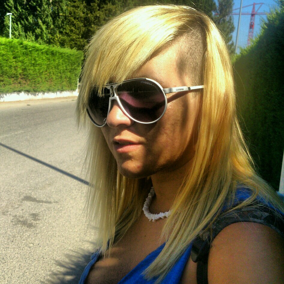 Jessymas25's profile picture. Nunca es tarde... lo imposibles sólo cuesta un poco más... :-P