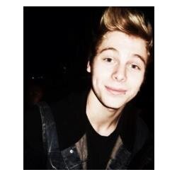 You just got a free follow from Rain .x