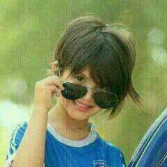 moon04075290's profile picture. 