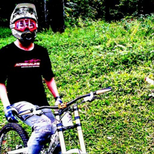 ffurqon's profile picture. Tidak Merokok, Judi, dan Miras l Radio Teknik '11