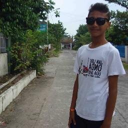 DindaAnnisa({})