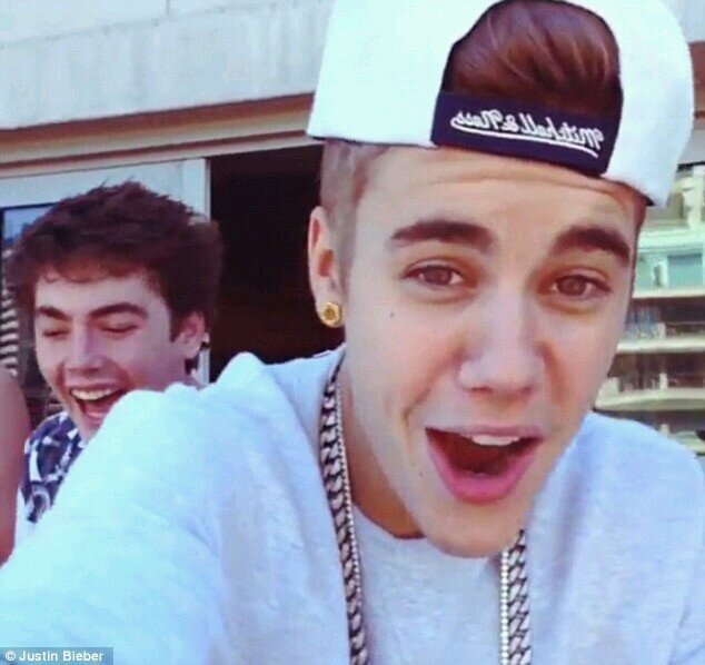 justinbieber is my life through  thick and thin famous or unfamous high or not high drunk or not drunk
