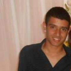 Tudo q tenho agradeço a Deus ;)

Whats 982250621