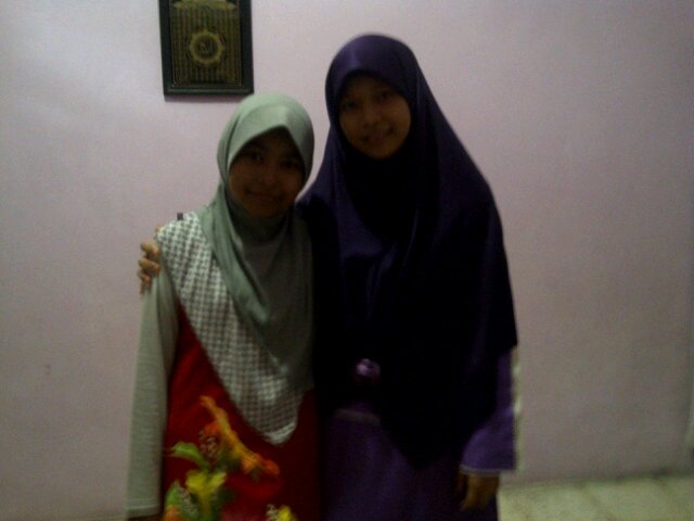 Mutmainnainna5's profile picture. Senyumlah di hadapan saudarahmu adalah sedekah.....?????