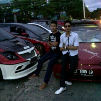 ig: evanfirmansahh path: evanfirmansah ●BREAK NECKS KILL EGOS● ●FACULTY OF LAW●