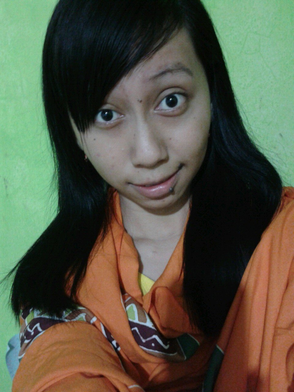 Malasanuaksan's profile picture. 10.11.1995 » SMK N 3 KUDUS » | Tahi lalat dibibir atas bawah itu orange cerdas-Cerewet-Cool-Eksotis dan Universal BGT ?