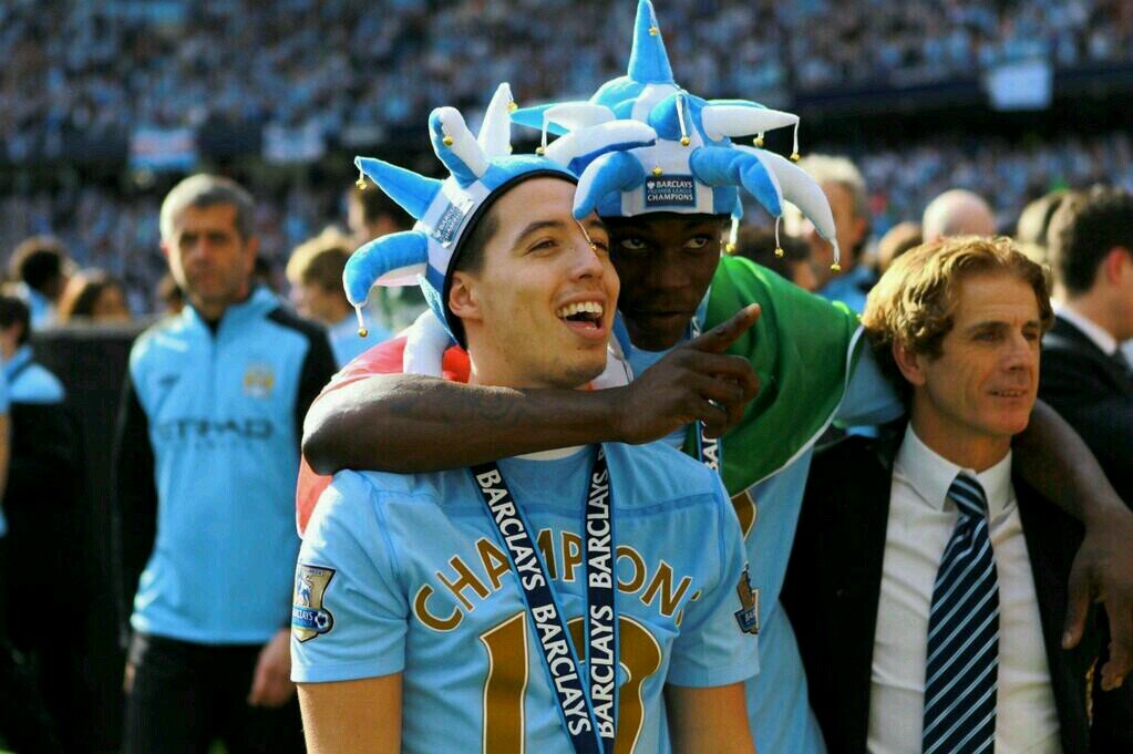 Proud to be citizen. Once a Citizen, always a Citizen. El principito de Gales como idolo. Los que ahora no confiais espero que nunca confieis.