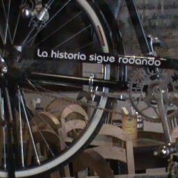 La historia sigue rodando