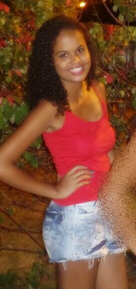 $$. 
EU sou aquela qe voooç não
preciiisa lembra , porque
NUNCA² vai esqueçer (ý³ , 
 { 14 anos , SBO  , soolteira }