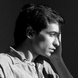 Composer of contemporary, theatre music & video games music. Love coffee, cooking and cats. Video-games player since 1993.