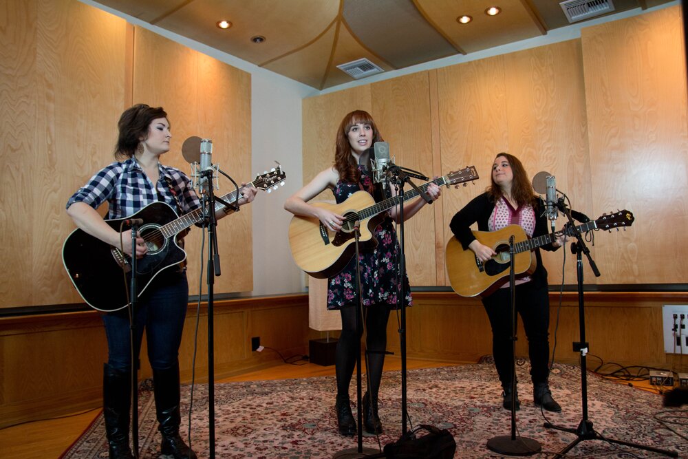 A non-profit musician collective that performs to raise awareness for WNY Charities. Pleased to be working with local charity @MWLight_ to fight Neuroblastoma